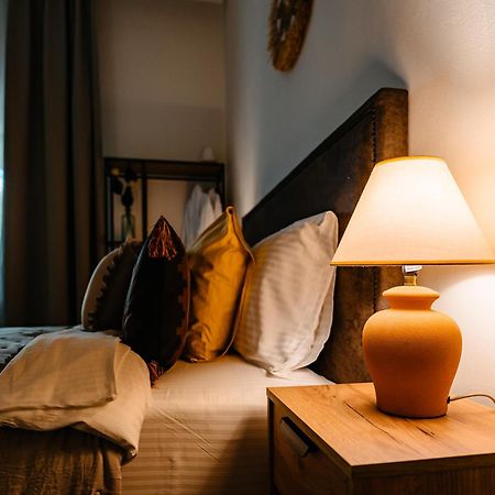 The Tribe Alpaca Retreat Hotel Branesti Ngoại thất bức ảnh